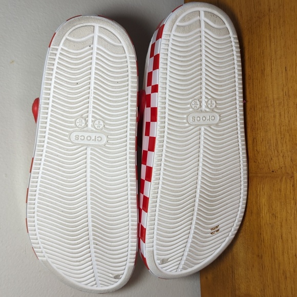 Toy Story x Crocs Off-Court Clog "Pizza Planet" in White Red Women's 10 Men's 8 - Picture 8 of 9